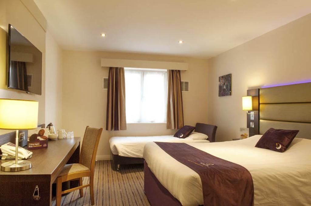 Premier Inn Epsom South Cameră foto
